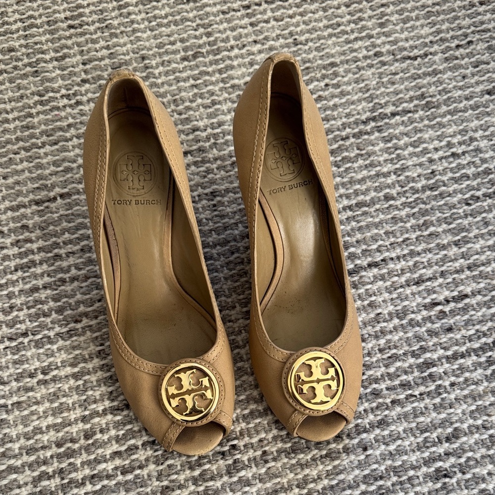 Tory Burch Brown Peep-Toe Heels